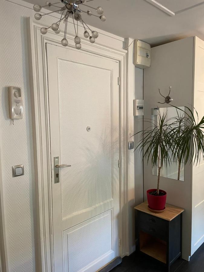 Chez Emmanuel Apartment Saintes Exterior photo